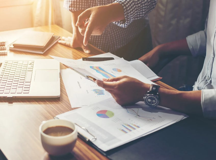المستشارون الاستراتيجيون المستشارون الاستراتيجيون
