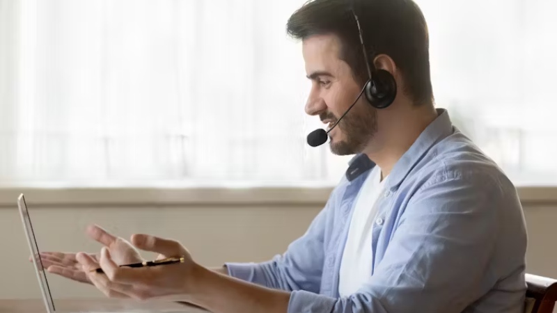 تقديم الاستشارات عبر الإنترنت