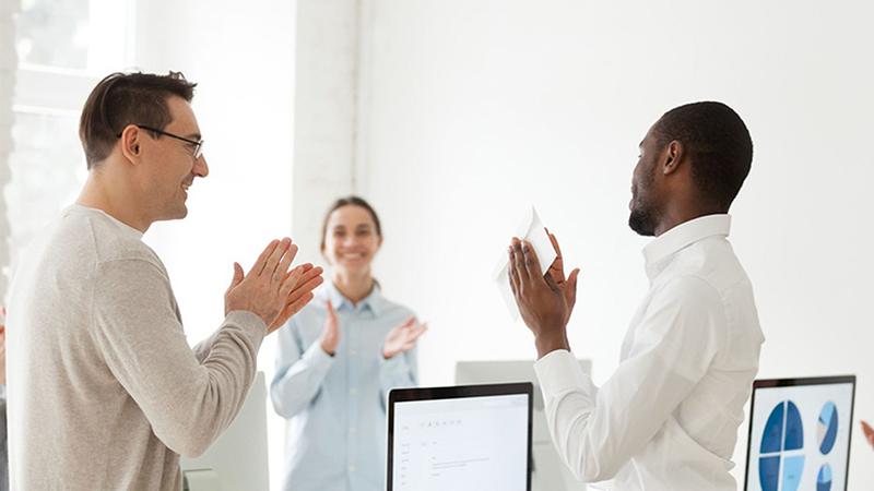 13 Habits of Exceptionally Likable People