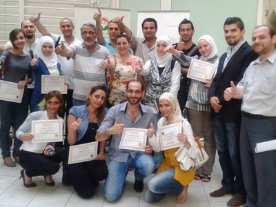 سوريا - دمشق: اختتام دورة مميزة حول "إدارة المشاريع الصغيرة" للمدربة لينا ديب