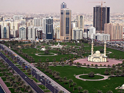 الإمارات العربية المتحدة - الشارقة:  دائرة الموارد البشرية بالشارقة تطلق برنامج التوجيه المهني لعام 2014 - 2015