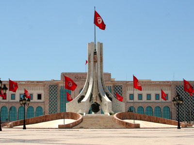تونس - تونس: الإفتتاح الرسمي للملتقى العربي للمدربين المحترفين