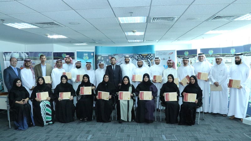 مبنى جائزة الشيخ حمدان بن راشد آل مكتوم للأداء التعليمي المتميز في دبي يستضيف دورة دبلوم مدرب محترف معتمد
