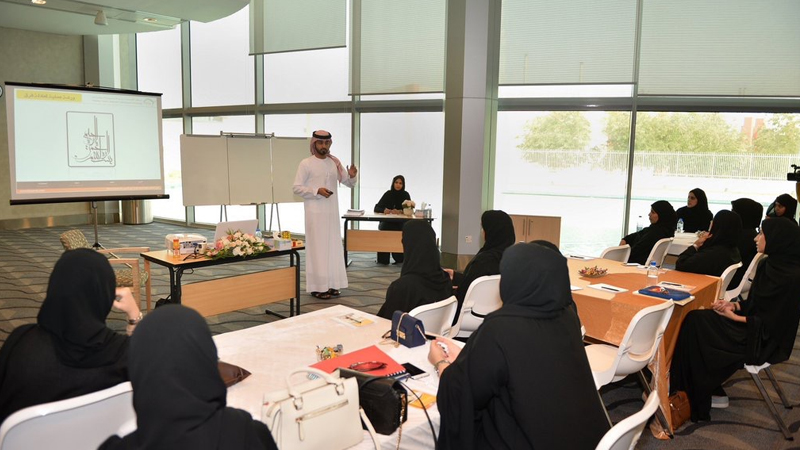  جامعة الإمارات تستضيف المدرب ماجد بن عفيف في ورشةٍ بعنوان التخطيط لمهنة المستقبل باختيار التخصص المناسب