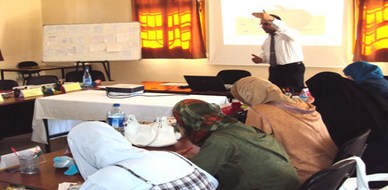 المغرب - أولاد تايمة: دورة تدريبية بعنوان "كيف ننجح في تربية أبنائنا؟" للمدرب عادل عبادي