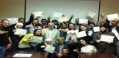 سوريا - دمشق: اختتام دورة جديدة في "إدارة الموارد البشرية" للمدربة لينا ديب