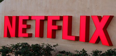 خدمة (Netflix) هل تأتي إلى الشرق الأوسط قريباً