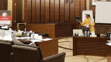  المدرب أول ماجد بن عفيف في دورة معالجة ضغوط العمل لصالح دائرة القضاء - أبو ظبي