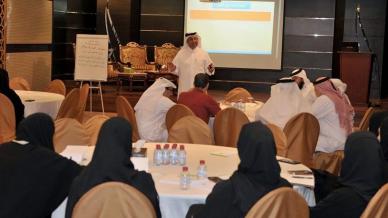 المدرب أول حمد الشمري يختتم دورة مهارات العمل الجماعي في وزارة الثقافة والرياضة في الدوحة