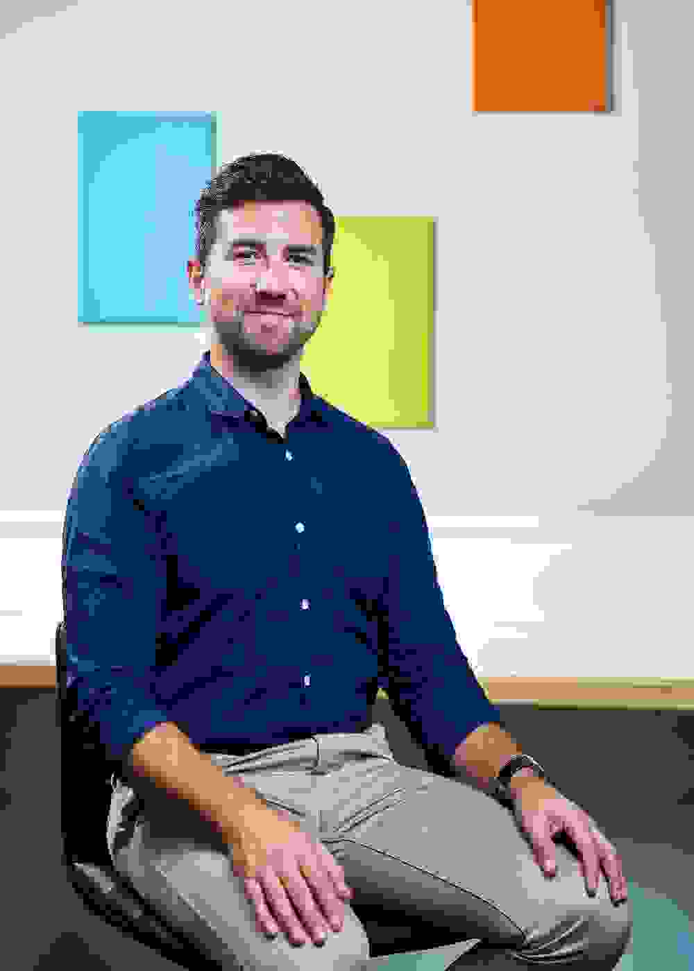 قراءة لغة الجسد، تظهر الاهتمام قراءة لغة الجسد، تظهر الاهتمام