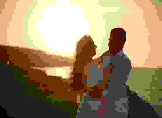 حينما تقدمان التضحيات تجاه بعضكما بعضاً حينما تقدمان التضحيات تجاه بعضكما بعضاً