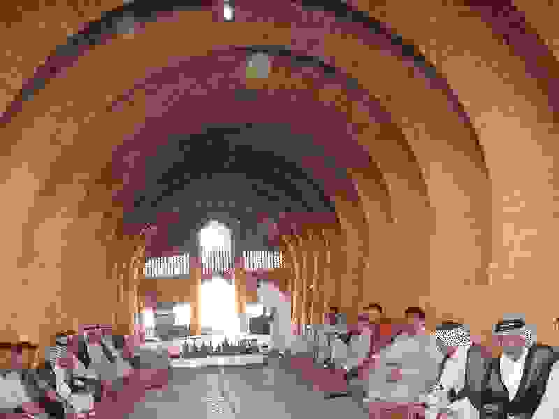 مضيف في العراق (من أماكن إكرام الضيوف واستقبالهم) مضيف في العراق (من أماكن إكرام الضيوف واستقبالهم)